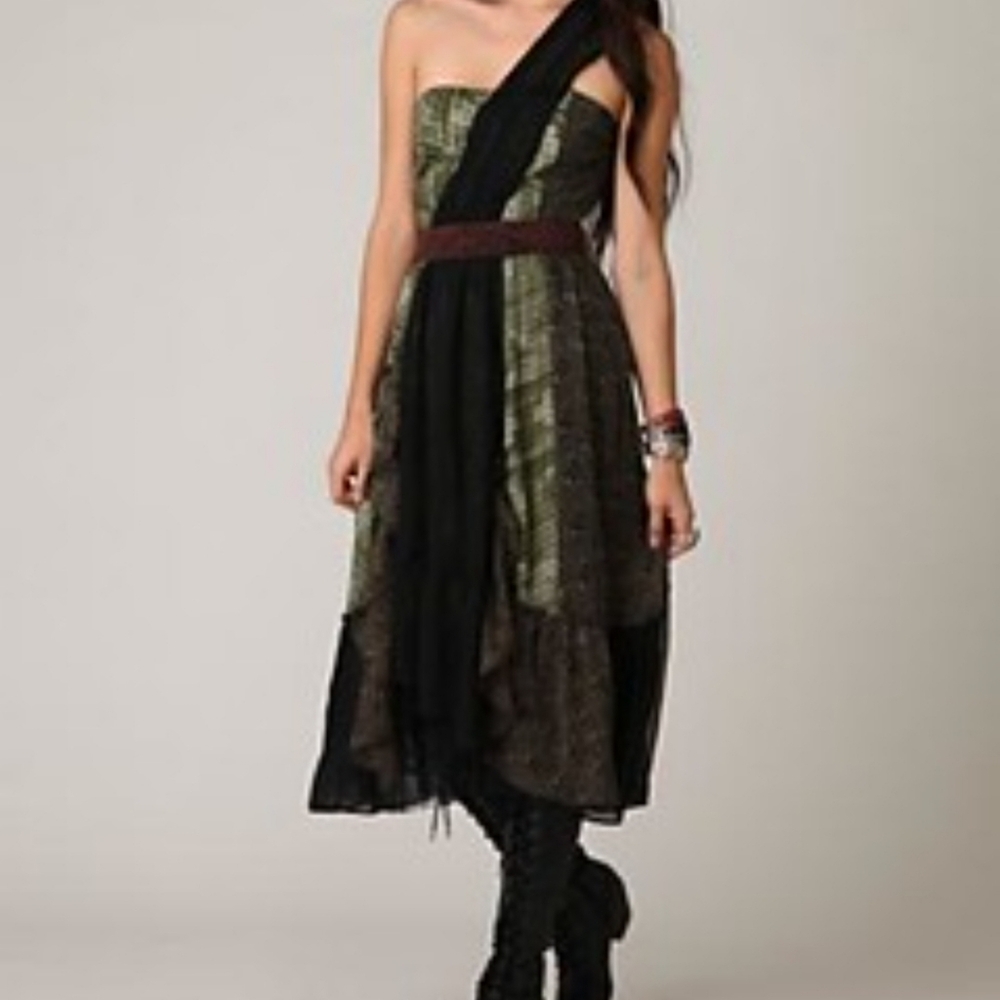 Free People Black Combo Crochet Mesh Boho Dark Floral One Shoulder Dress 6